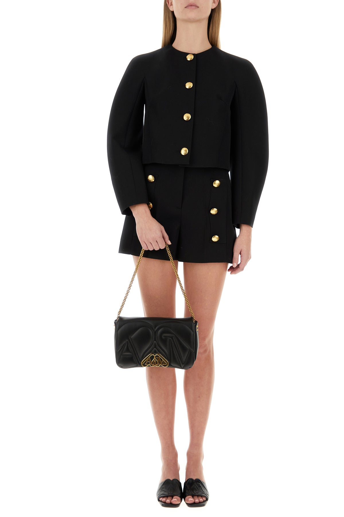 2000012573040-2000012571817-2000012570216-2000012572296