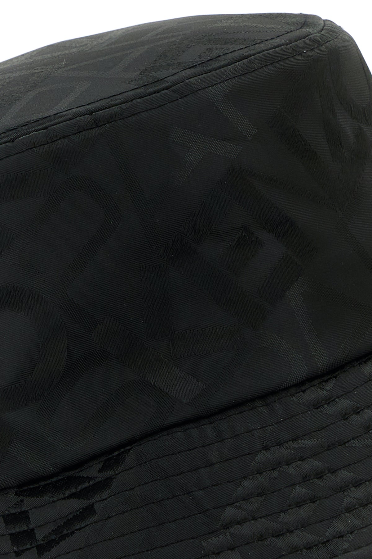 2000013115393_4