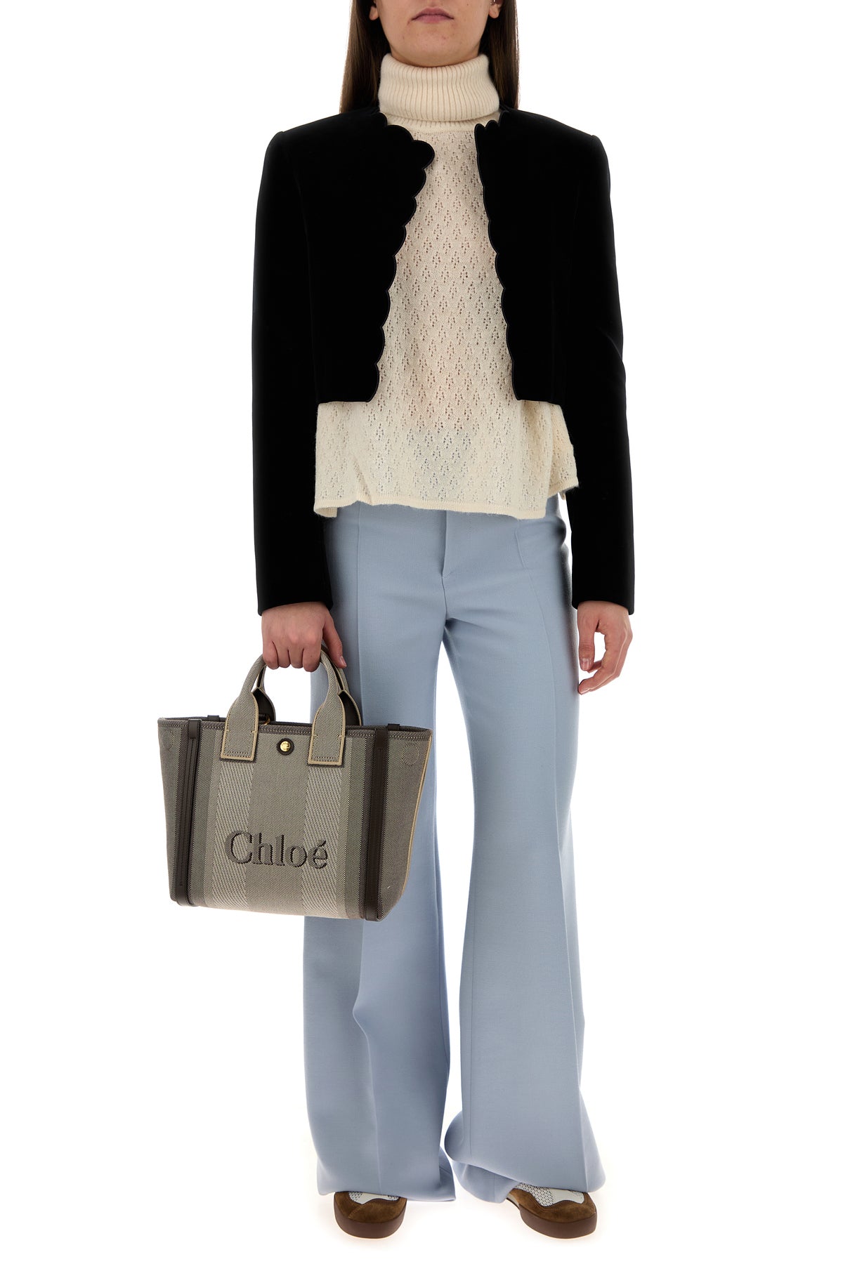 2000014943391-2000014942752-2000014944381-2000014940543-2000014941328