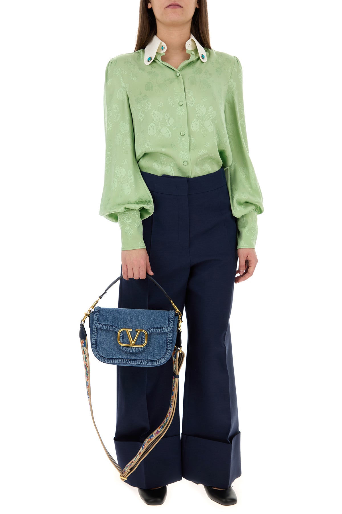 2000015062084-2000015069526-2000015070935-2000015065429