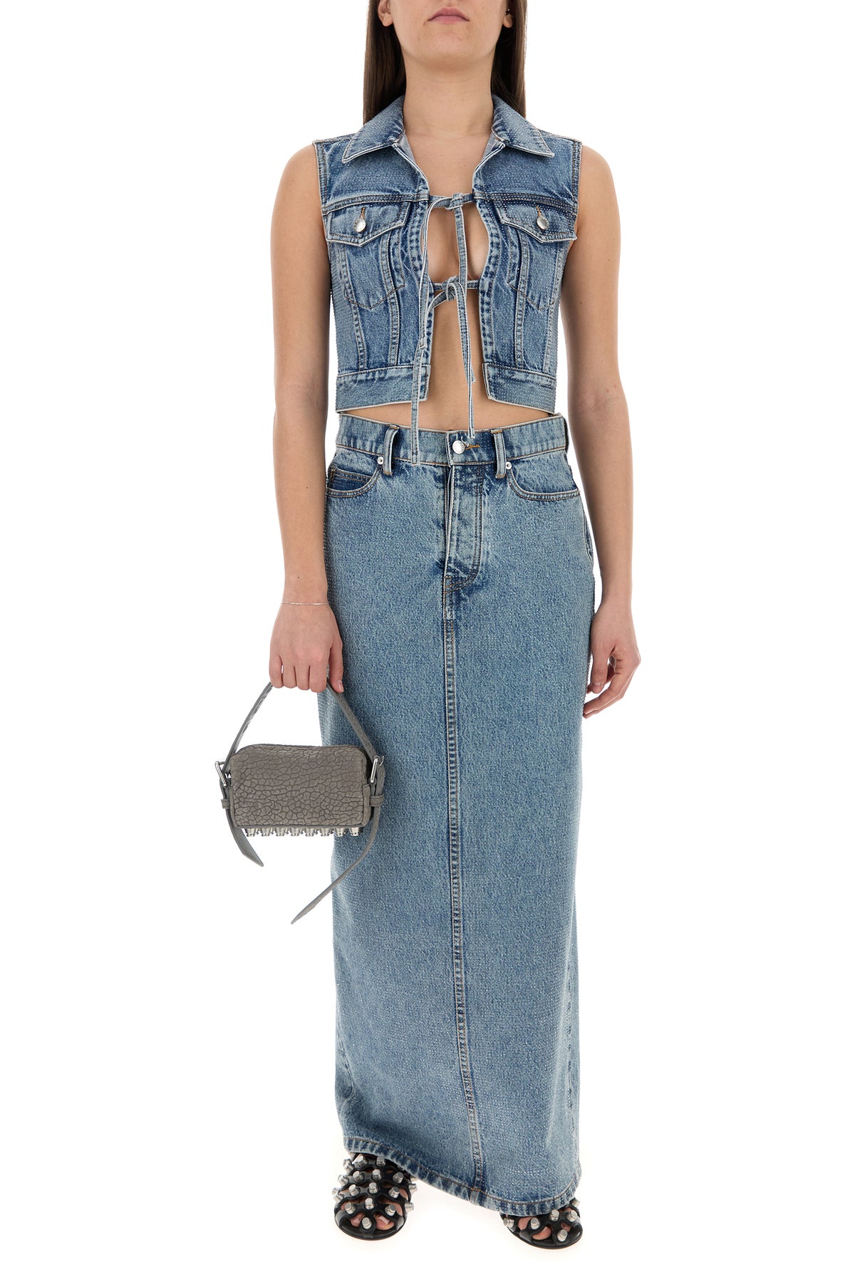 2000015097529-2000015097857-2000015097178-2000015096737