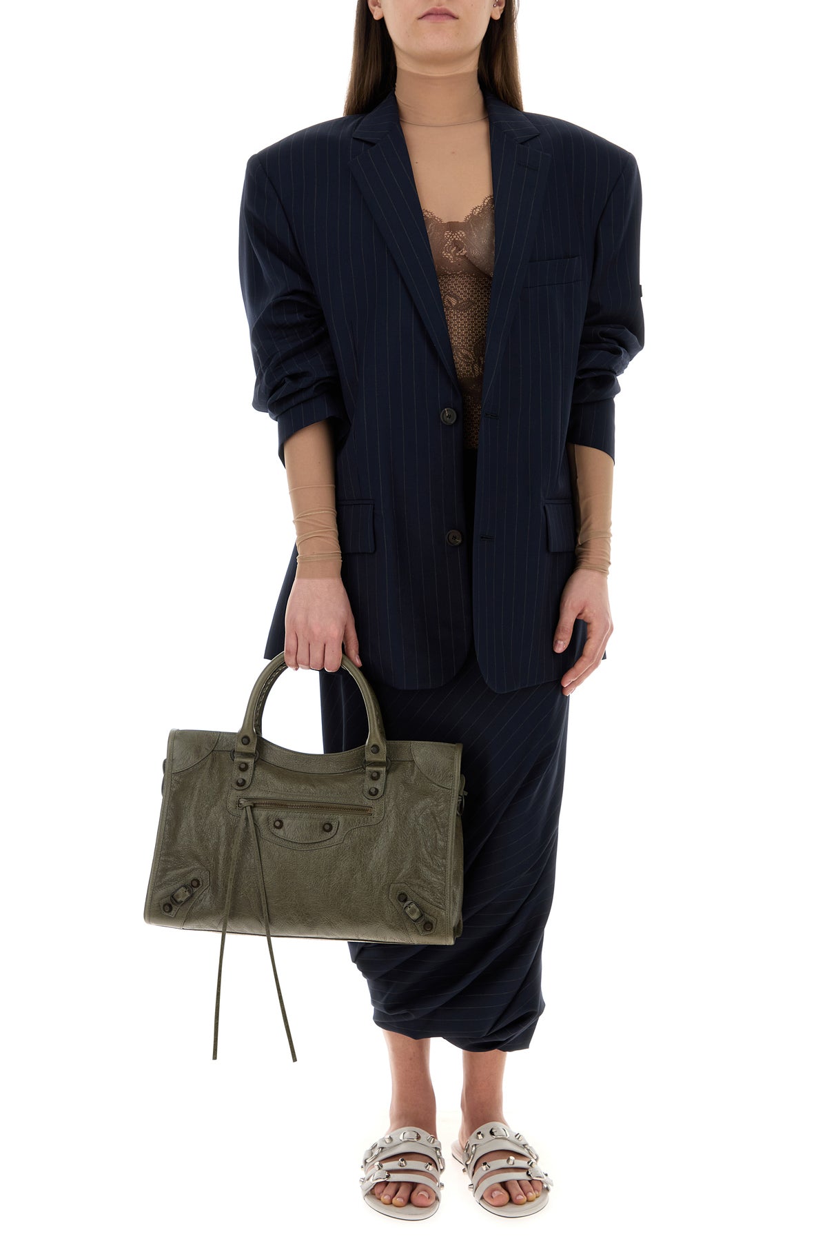 2000015658690-2000015957724-2000015954136-2000015957298-2000015958332