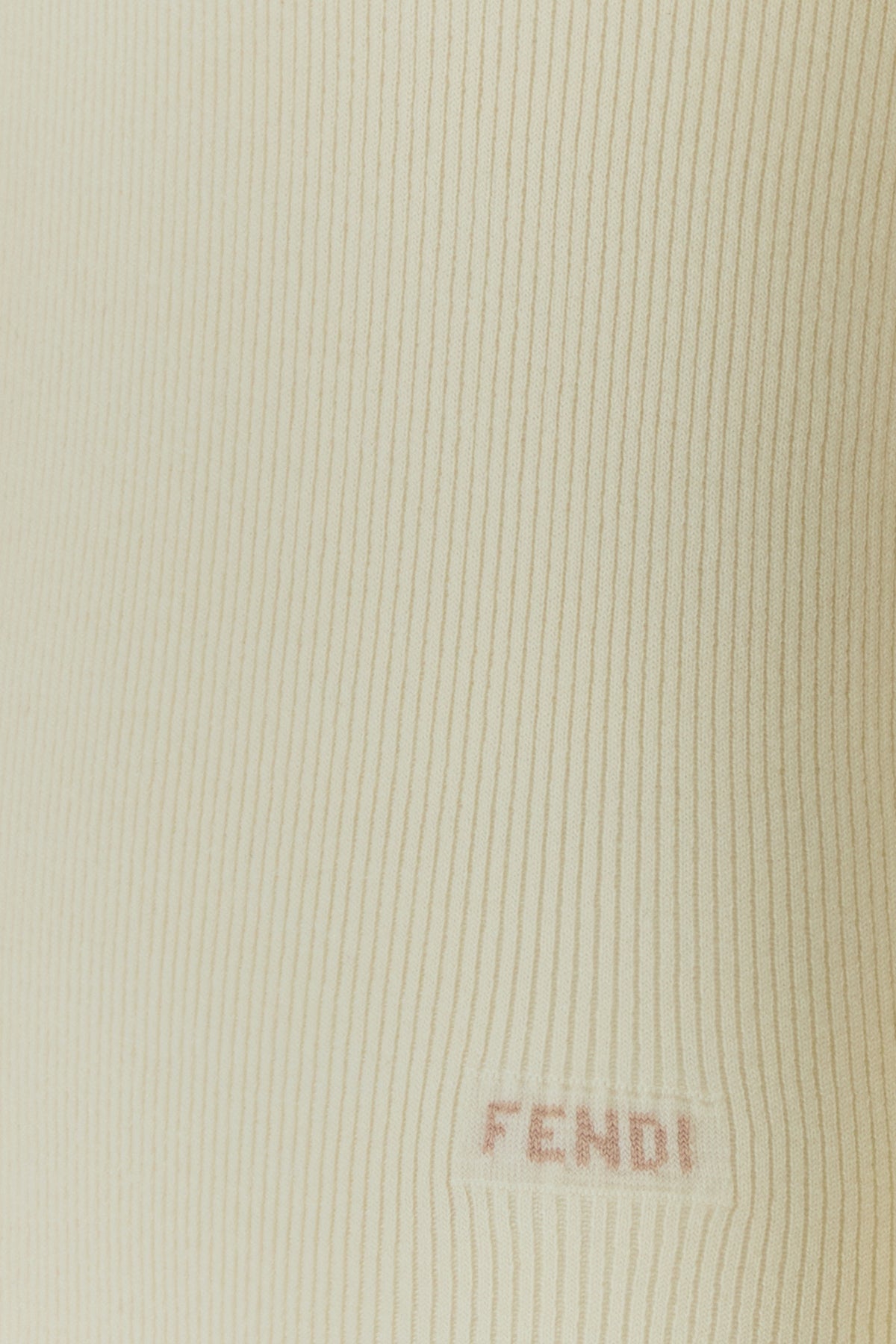 2000017568676_5