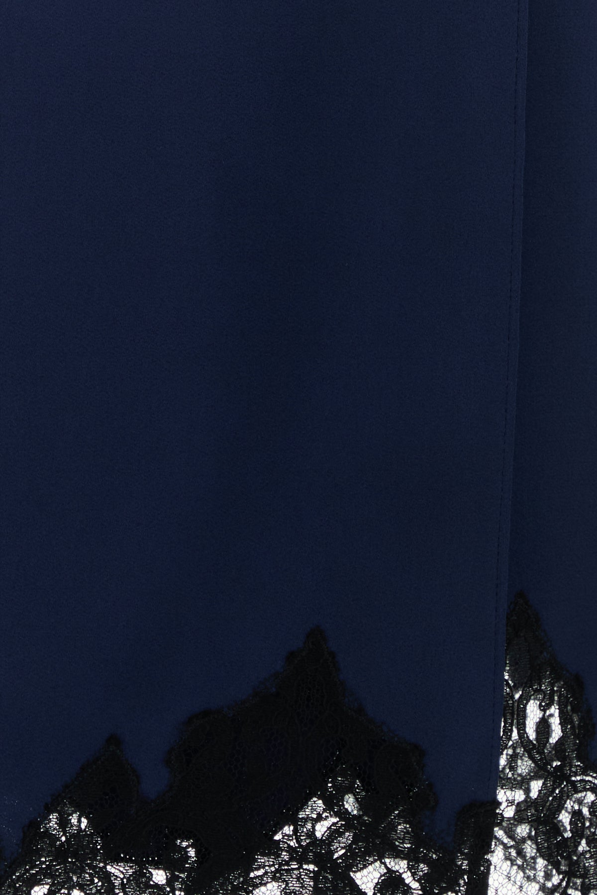 2000017779256_5