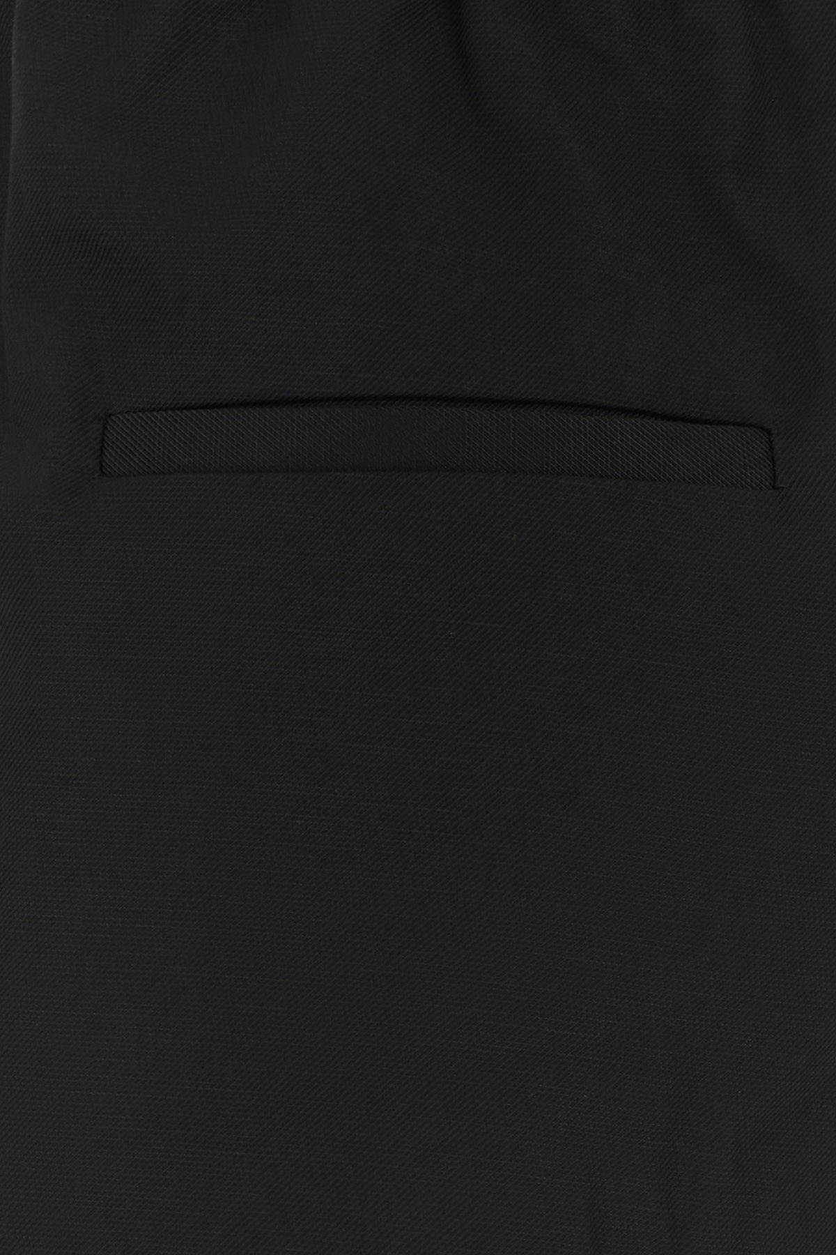 2000017882871_5