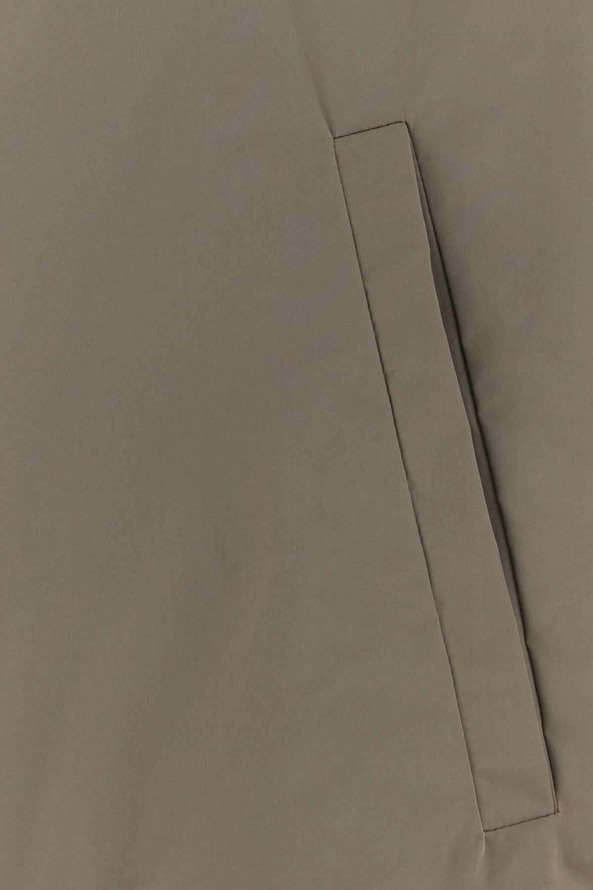2000017918020_5