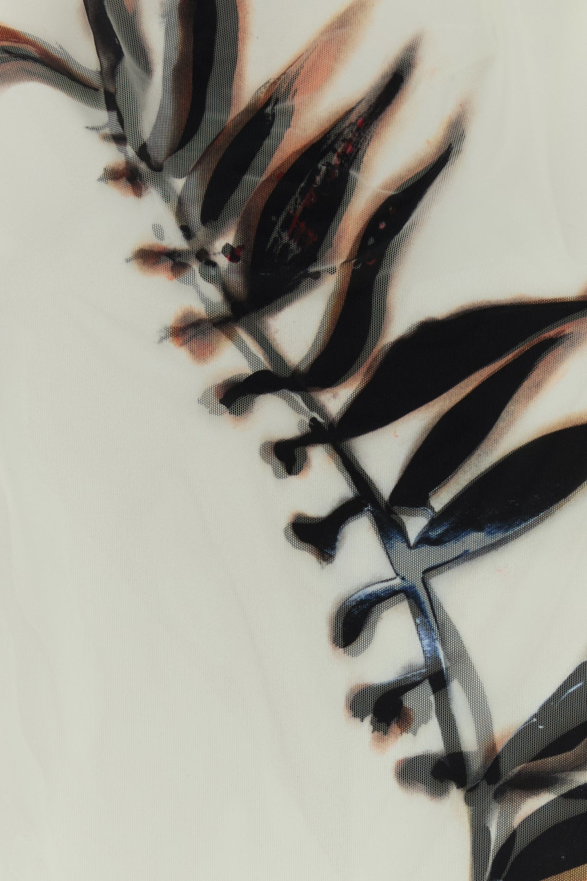 2000018084175_5