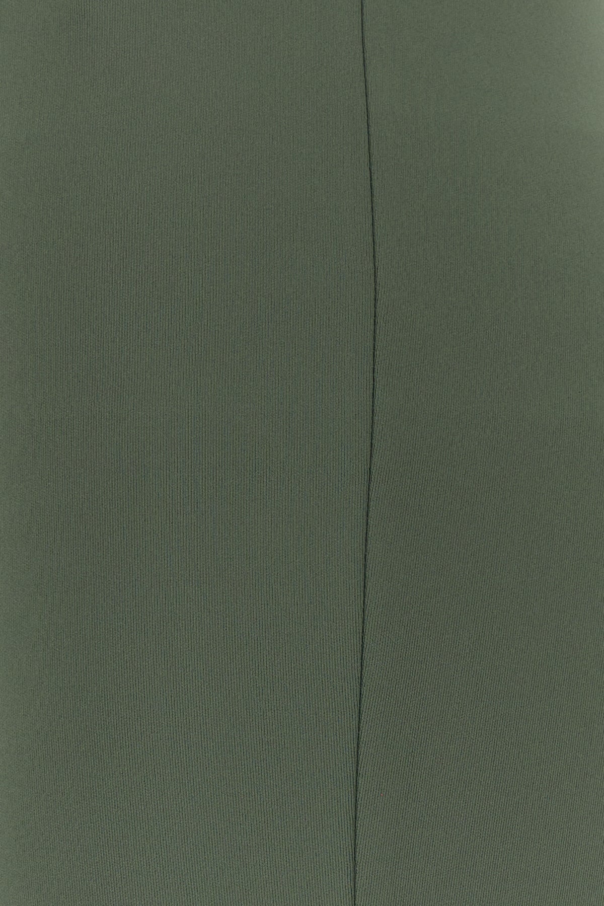 2000018132203_5