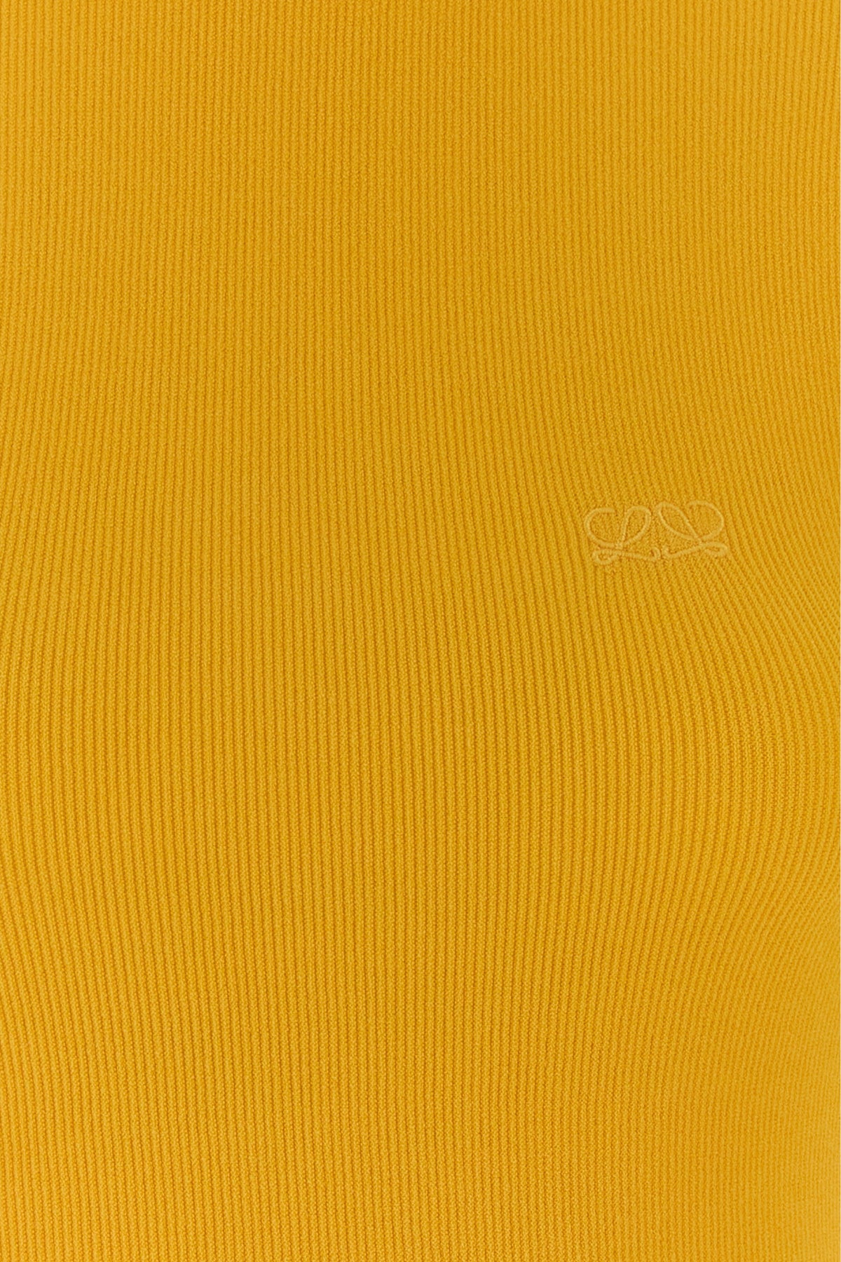 2000018183311_5