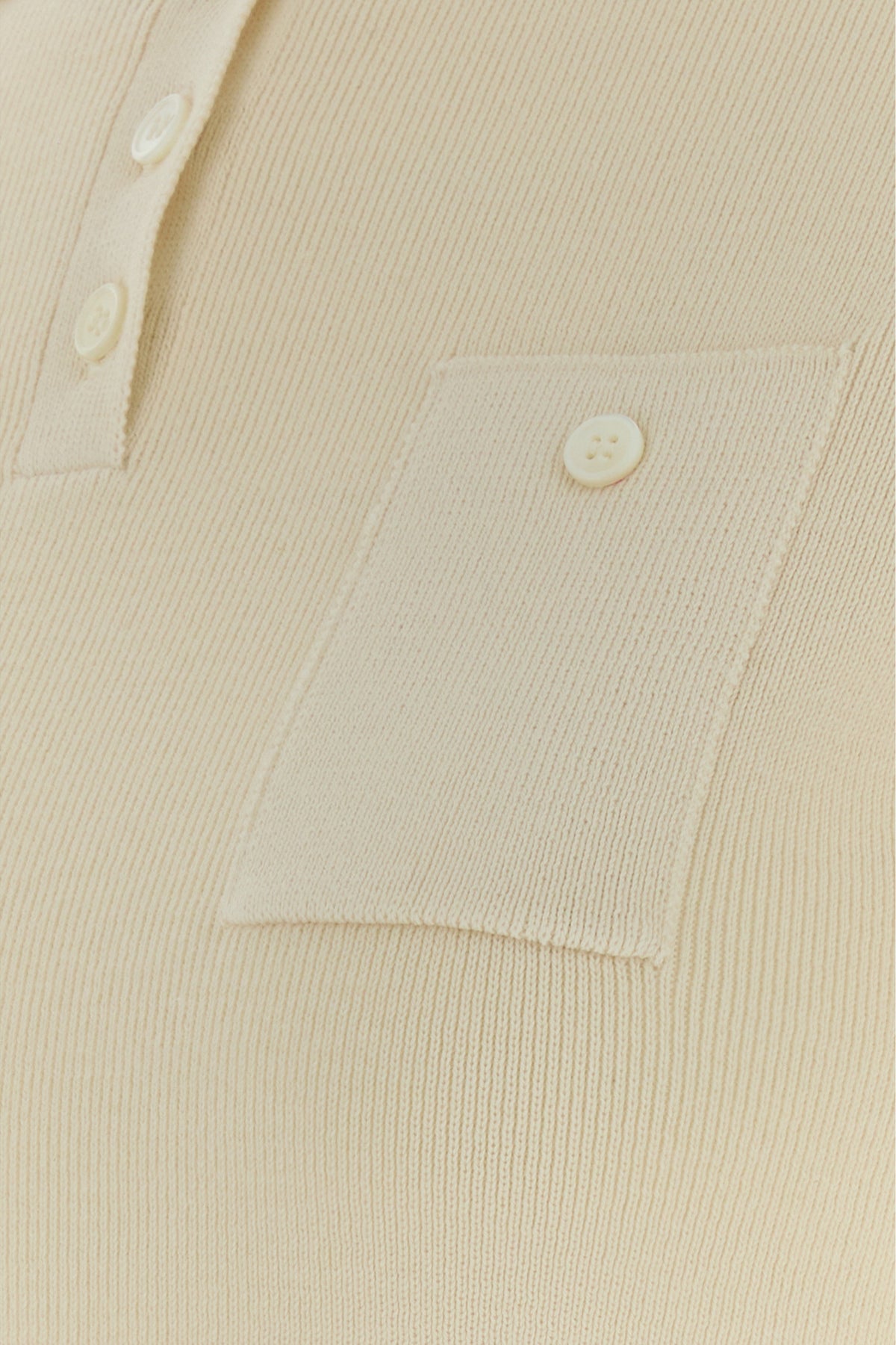 2000018279533_5