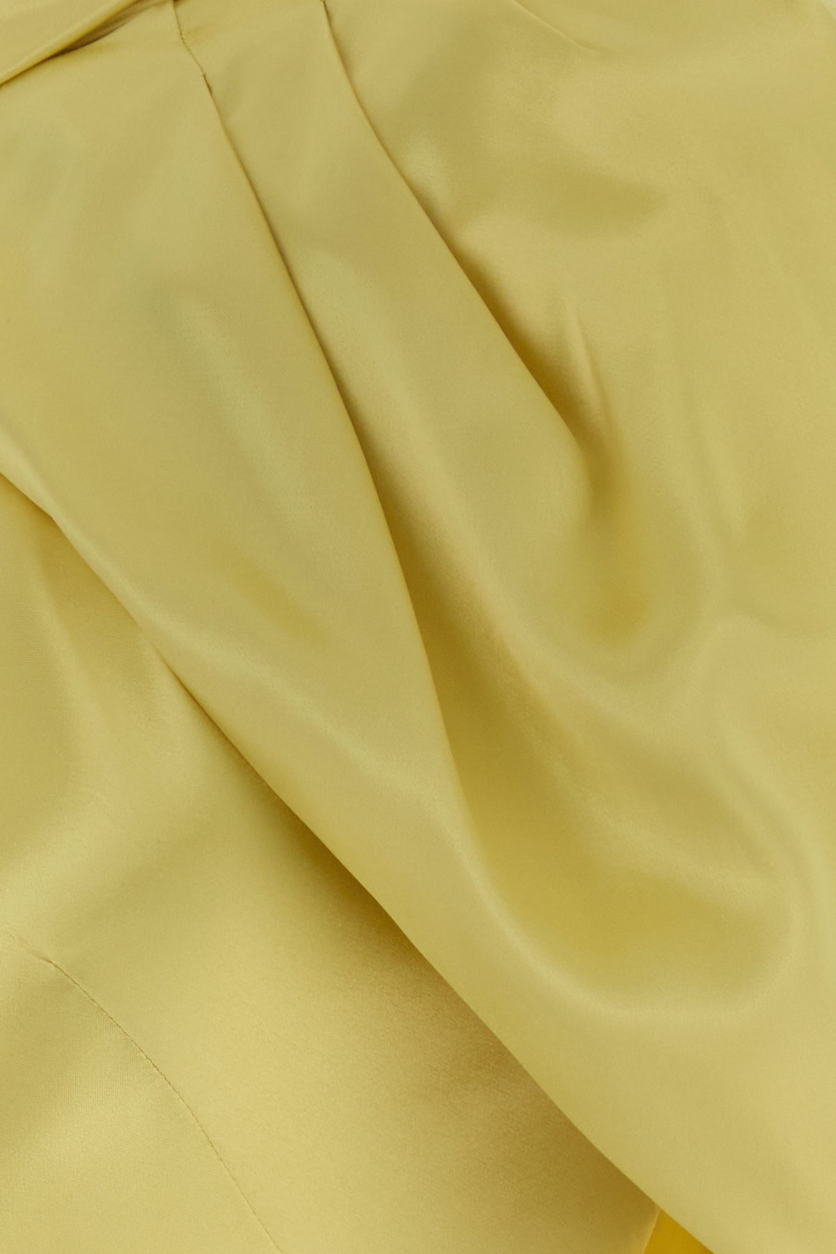 2000018282304_5