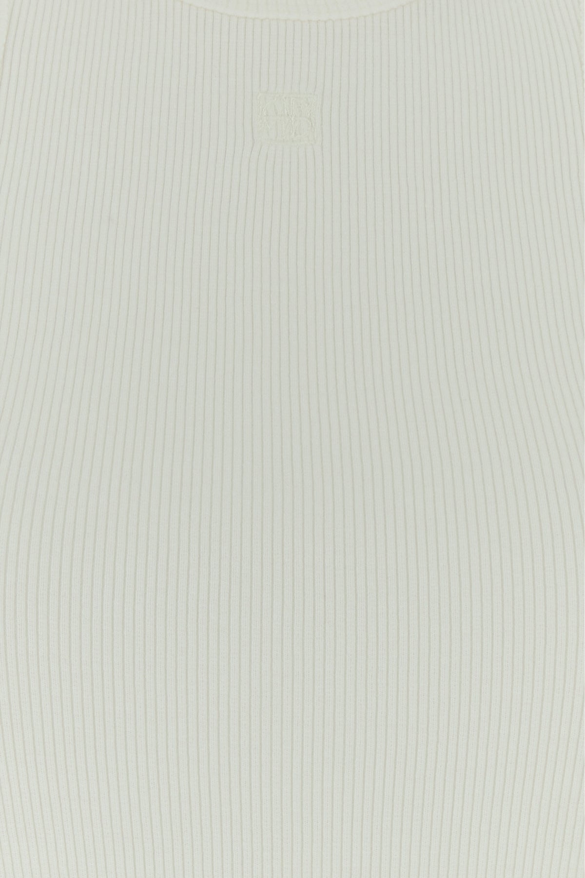 2000018282830_5