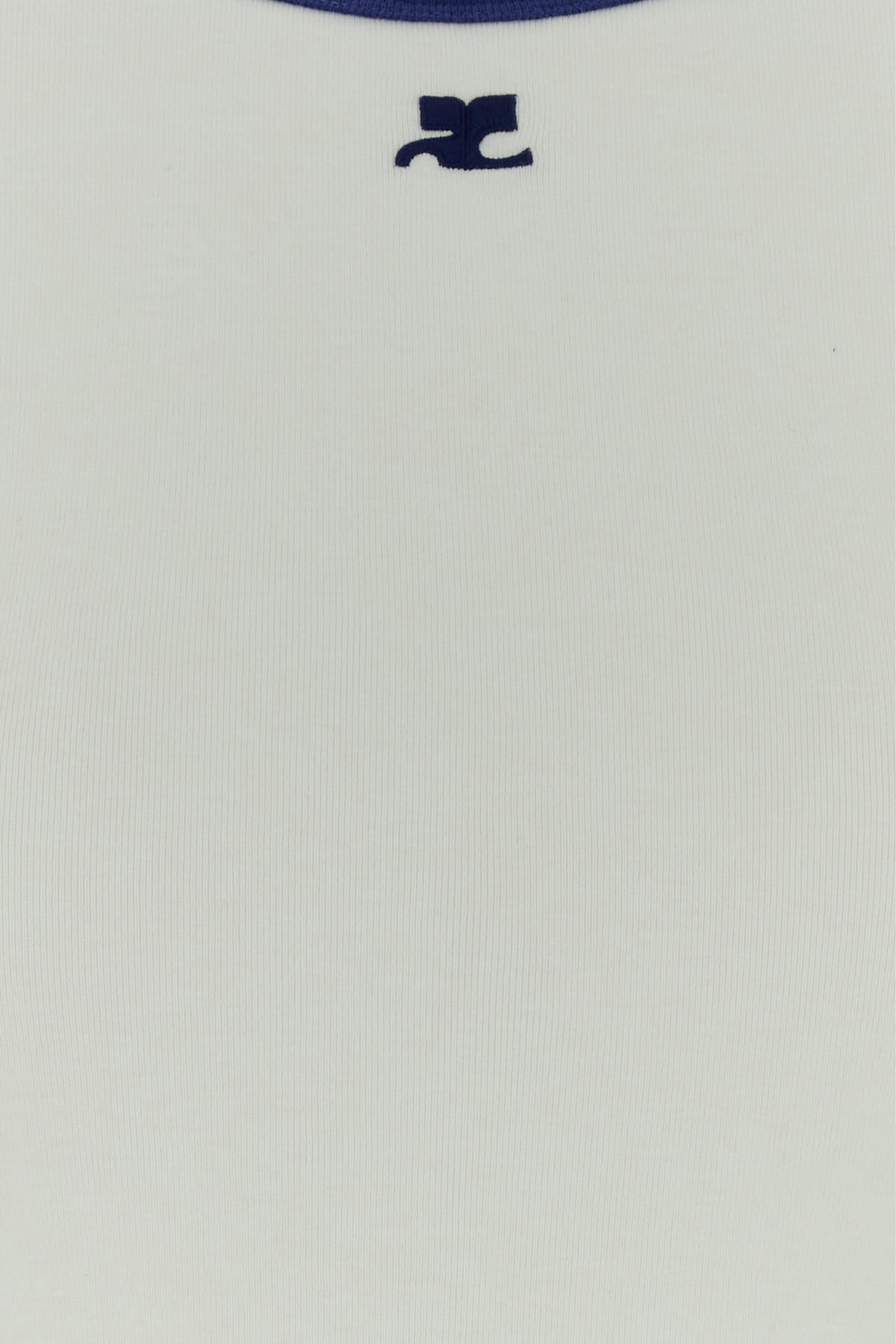 2000018318836_5