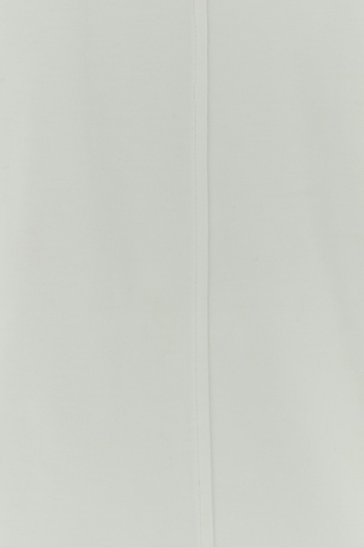 2000018322802_5