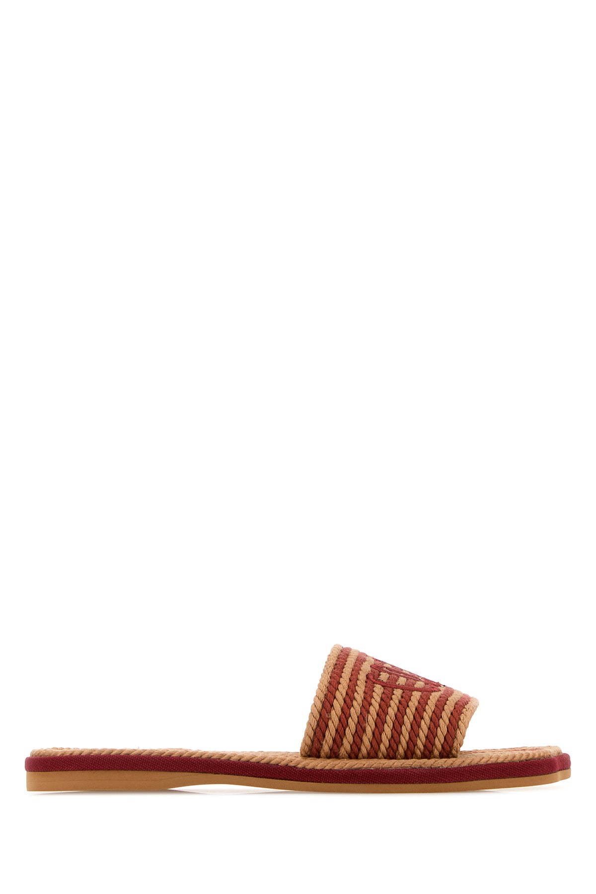 2000018349908_1