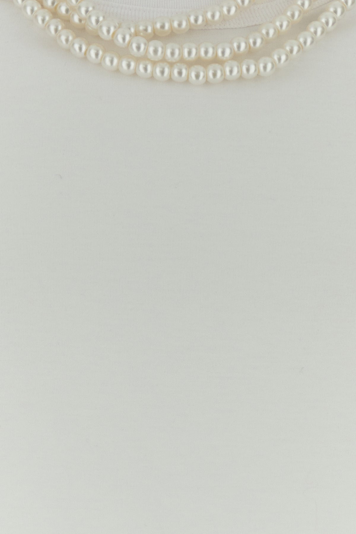 2000018353592_5