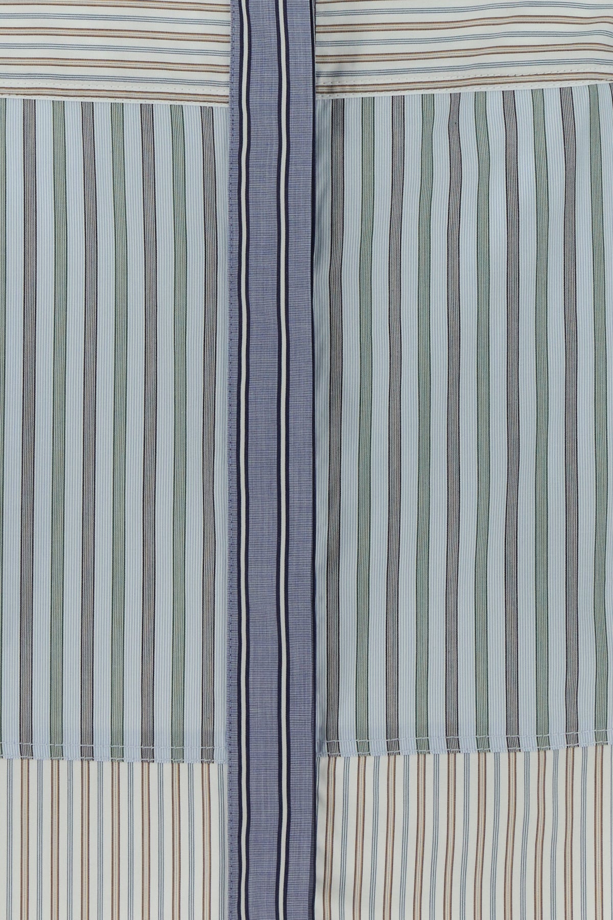 2000018354940_5