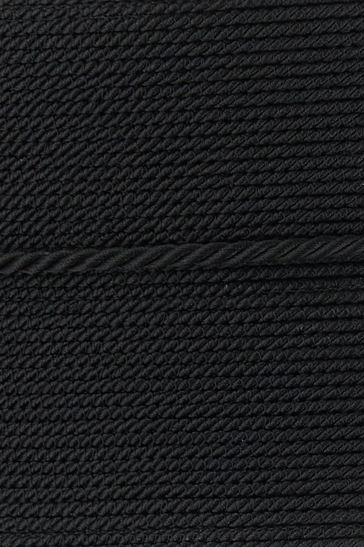 2000018401774_3