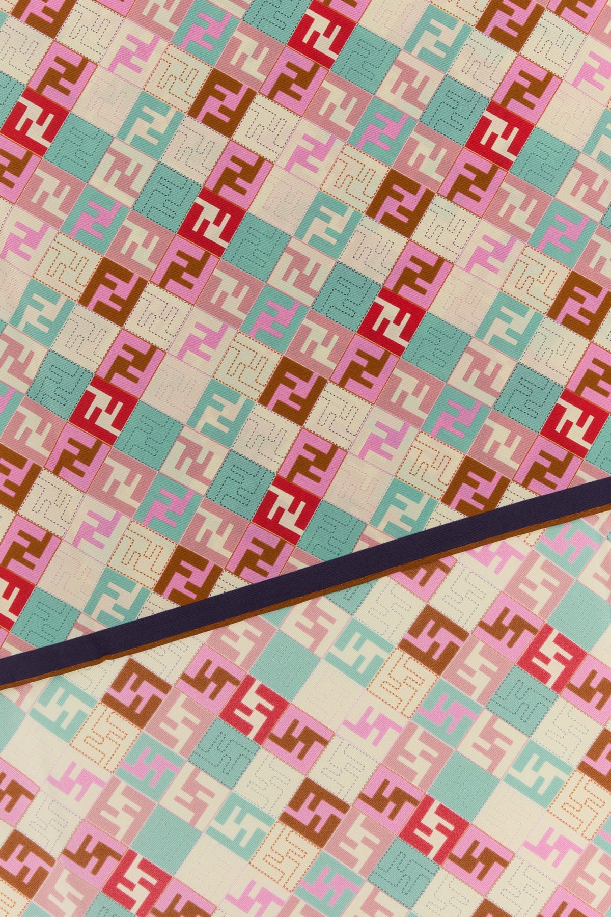 2000018430057_2