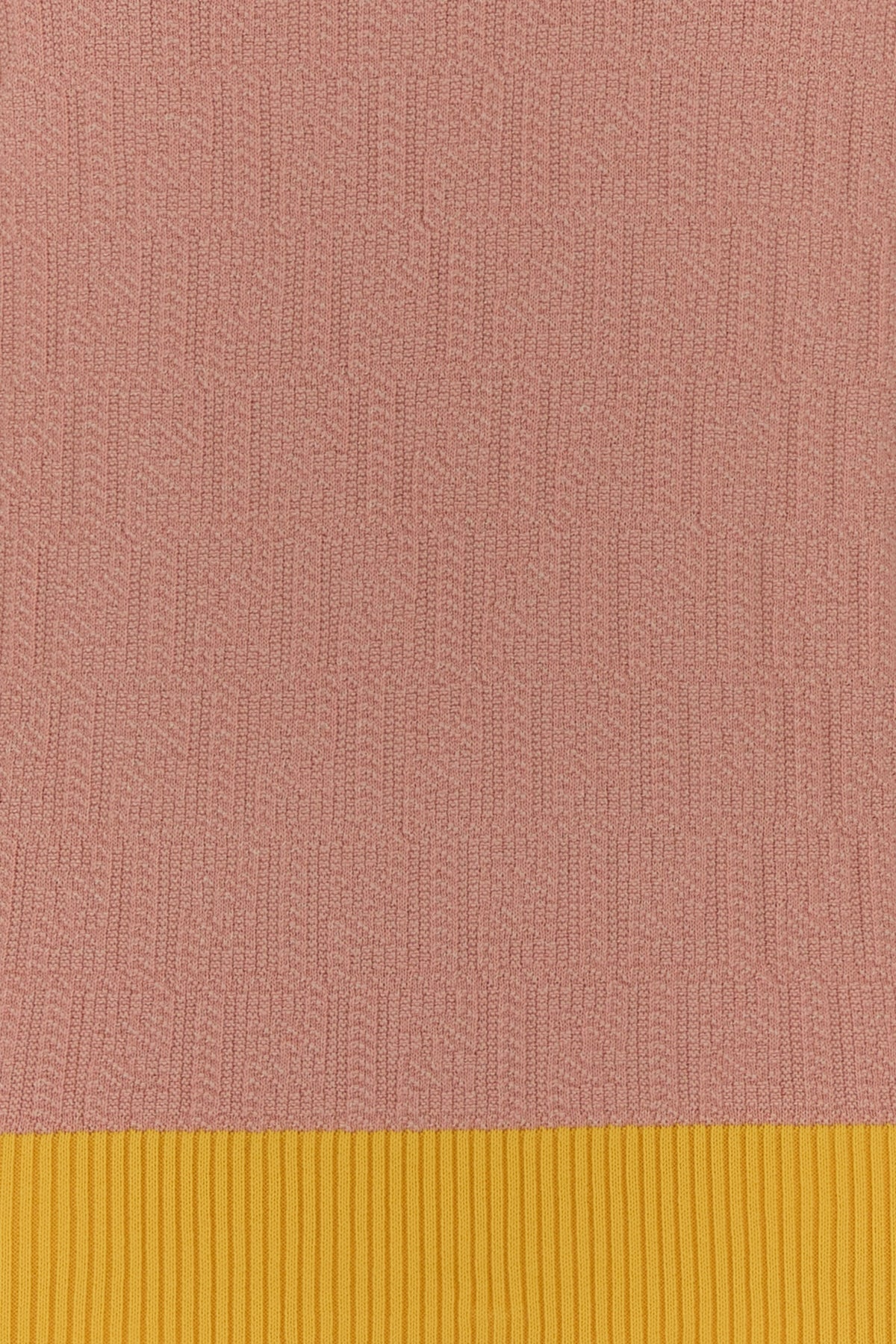 2000018430903_5
