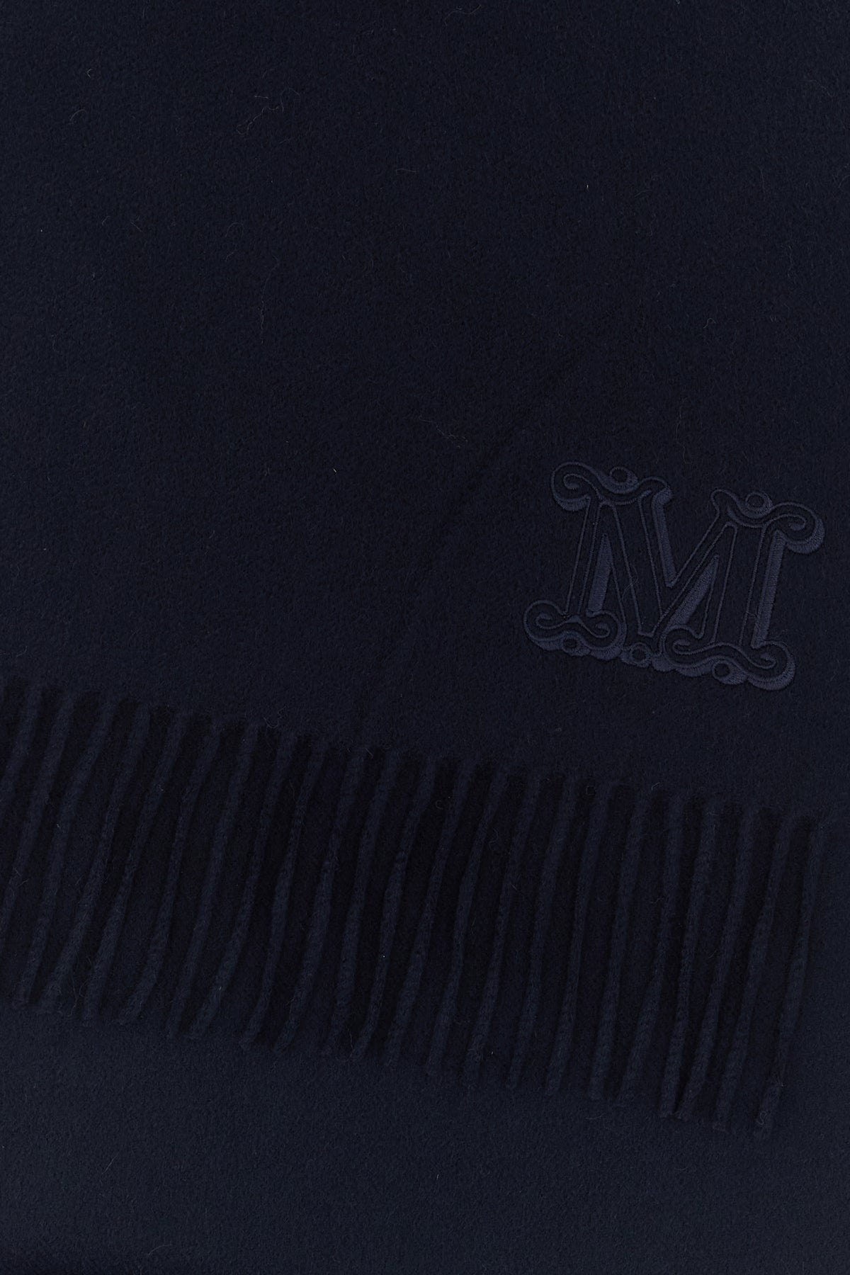 2000018513941_2