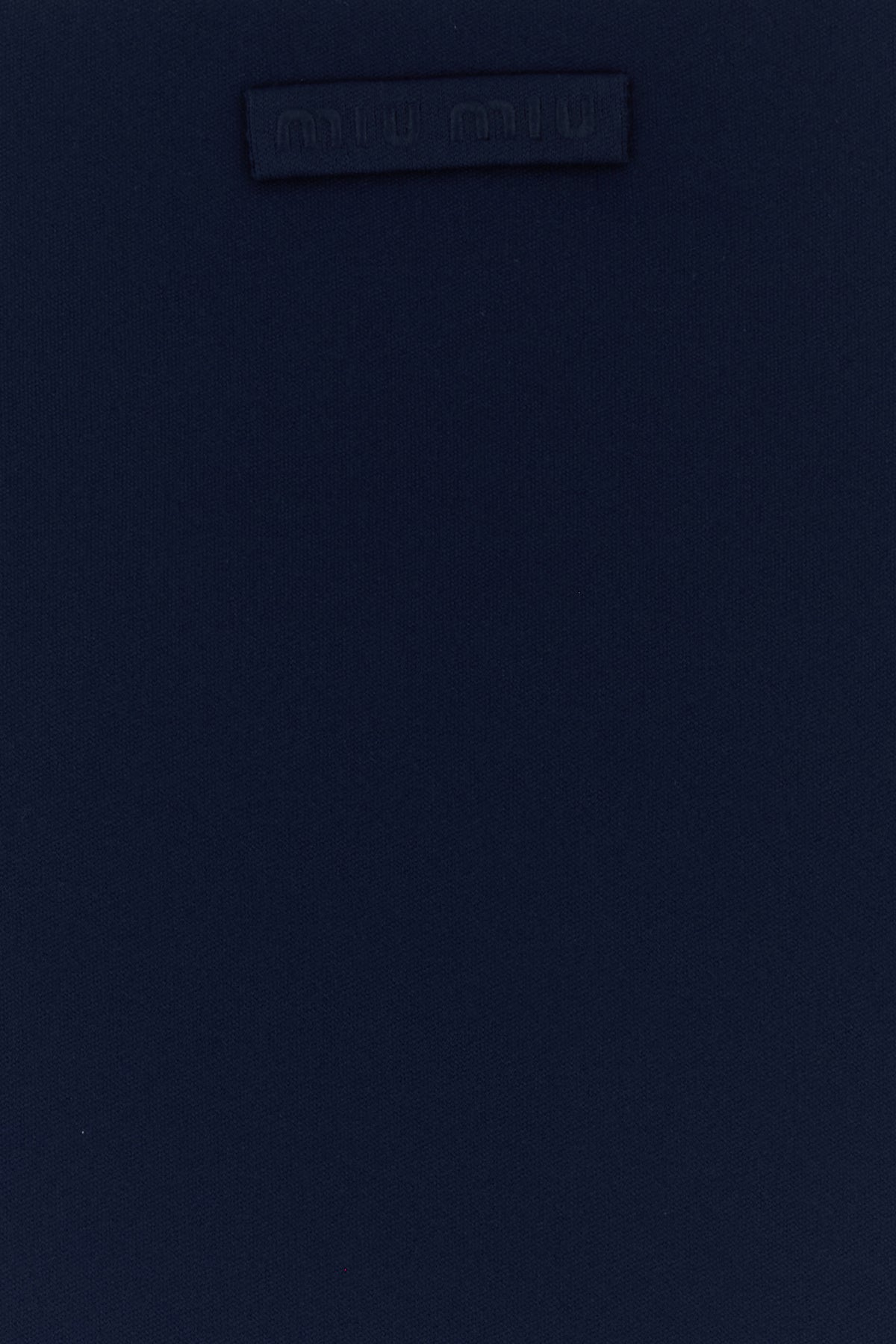 2000018540480_5