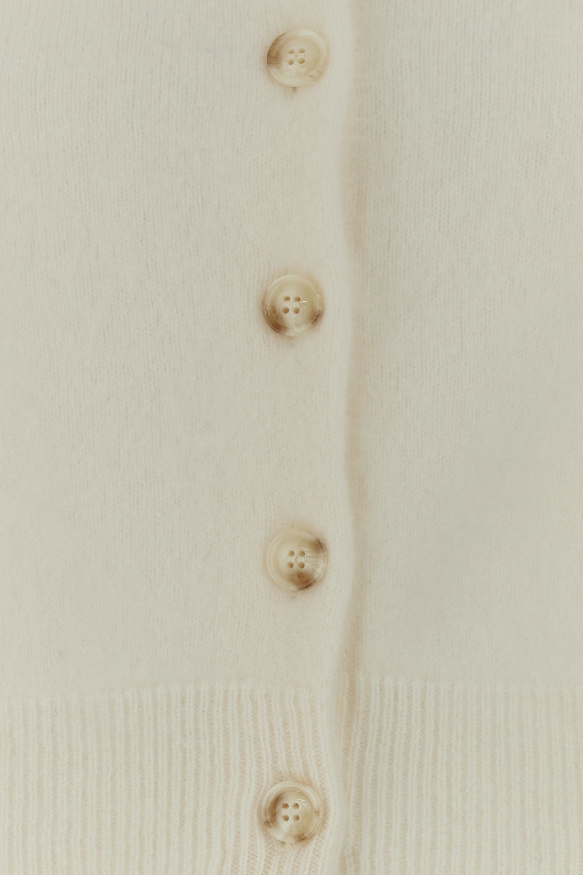2000018553916_5