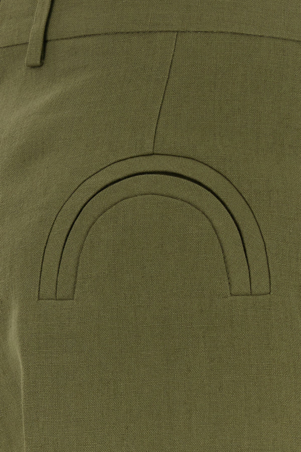 2000018561911_5