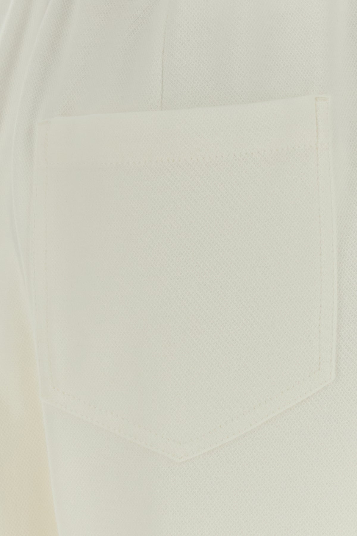 2000018715338_5
