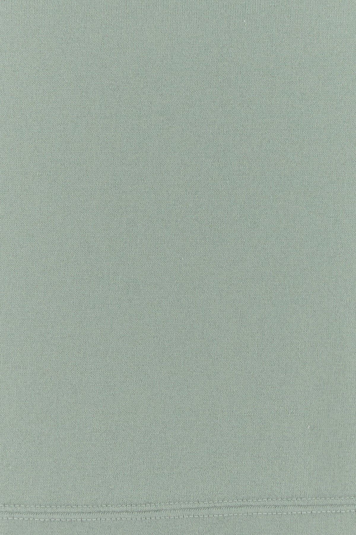 2000018734629_5