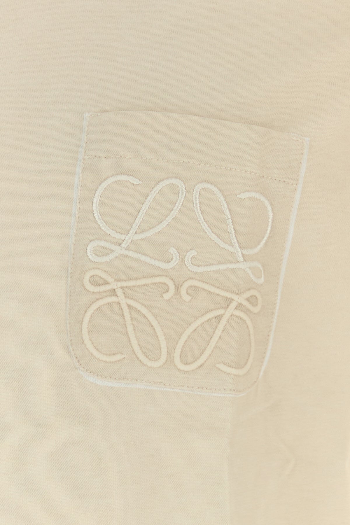 2000018774540_5