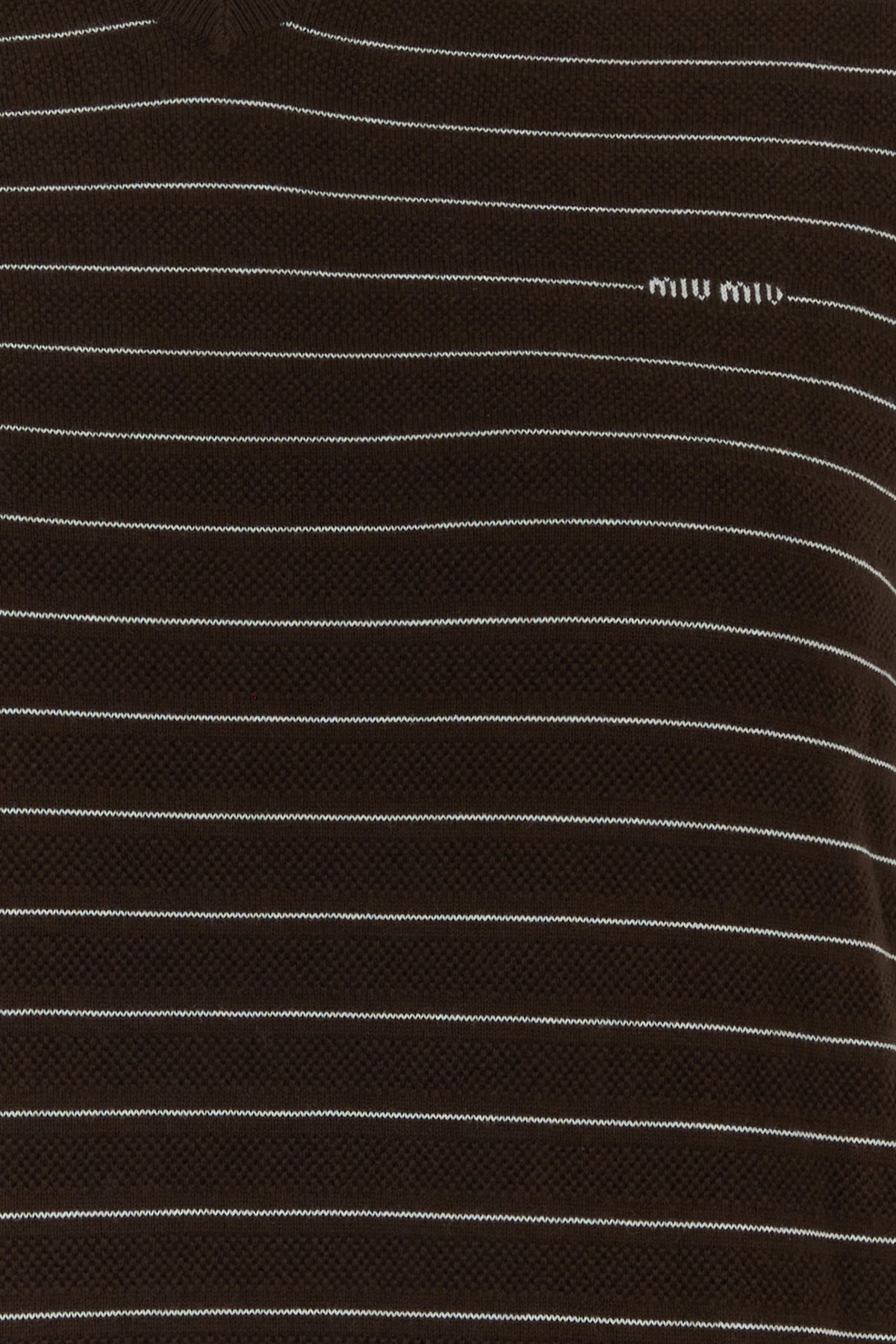 2000018819463_5