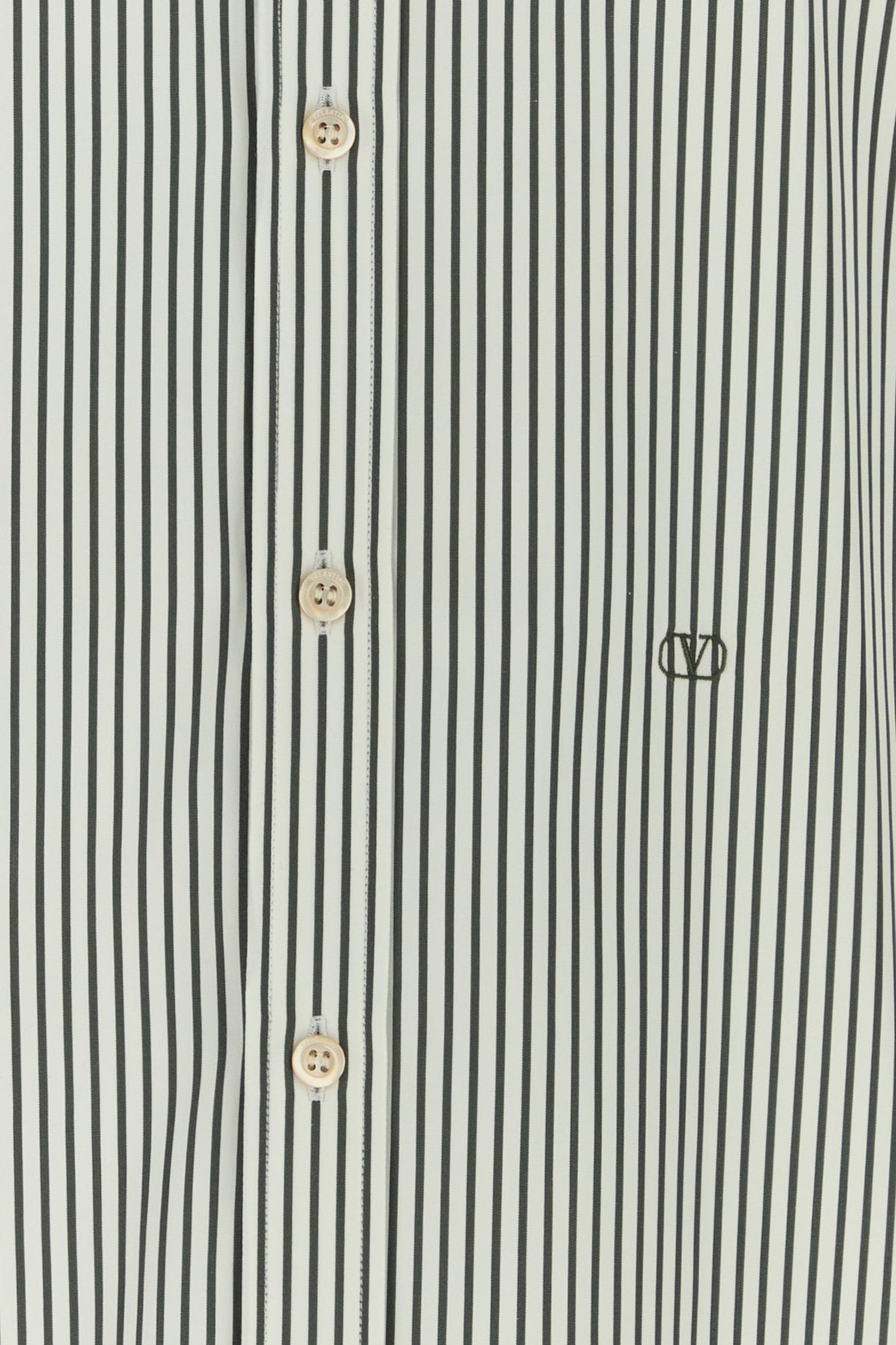 2000018937099_5