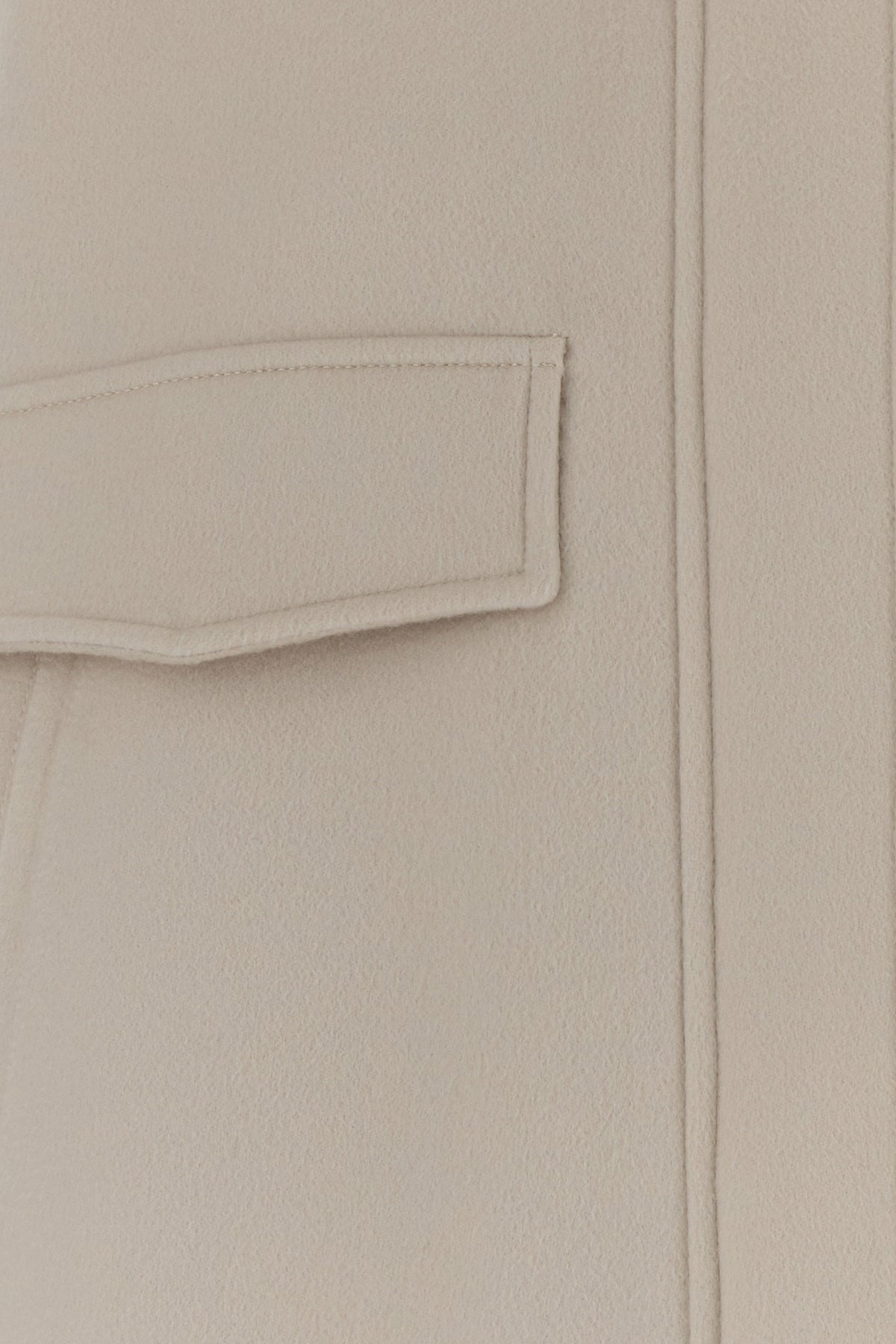 2000019032212_5