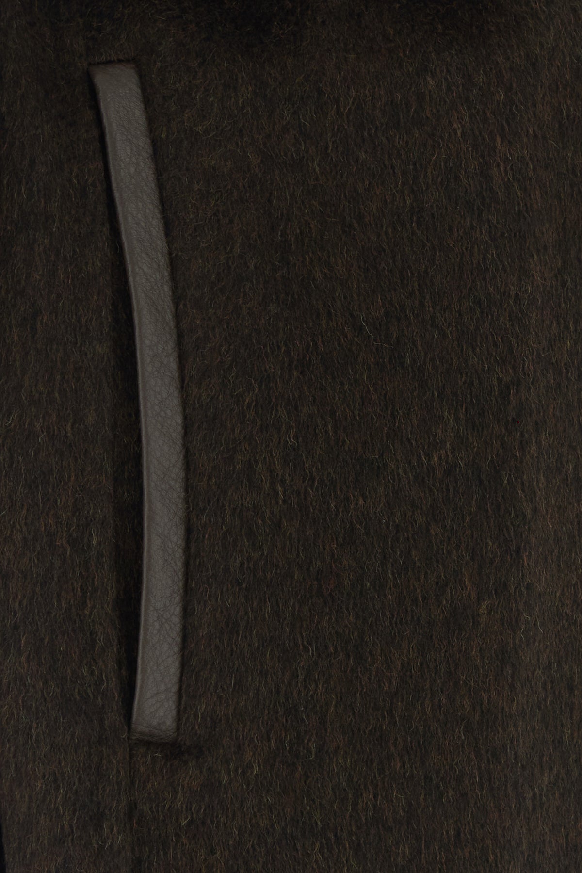 2000019042921_5