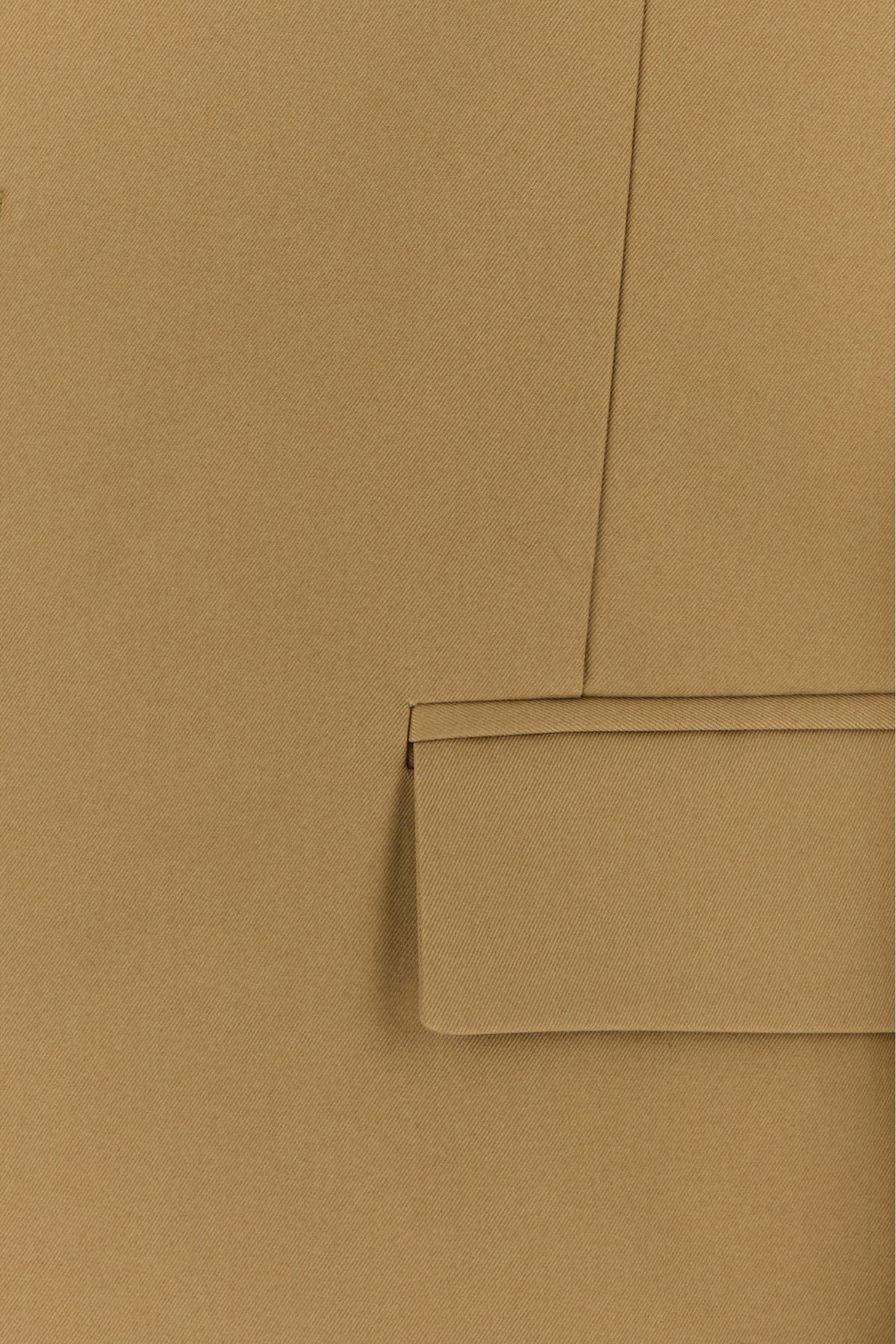 2000019172314_5