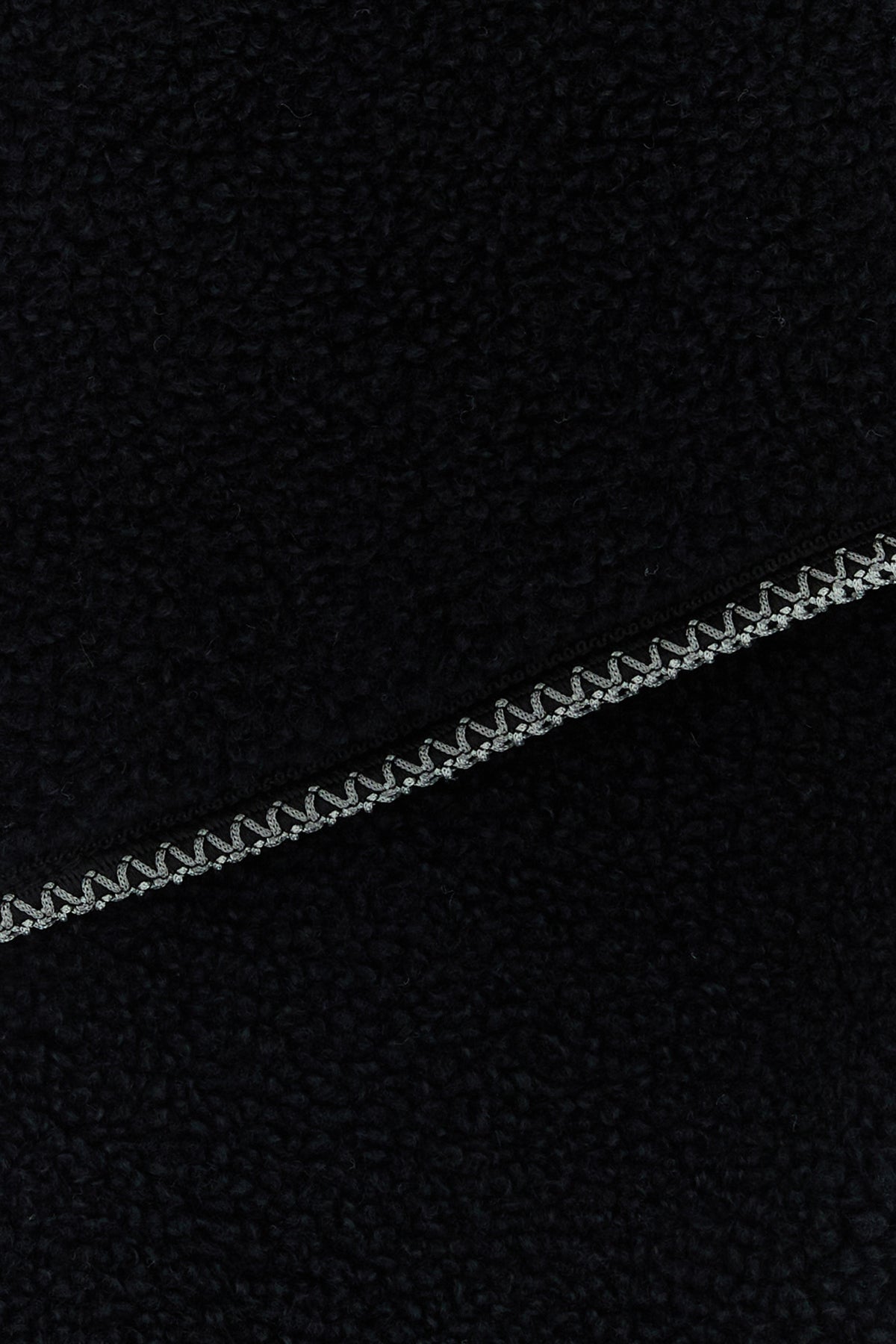 2000019199748_3
