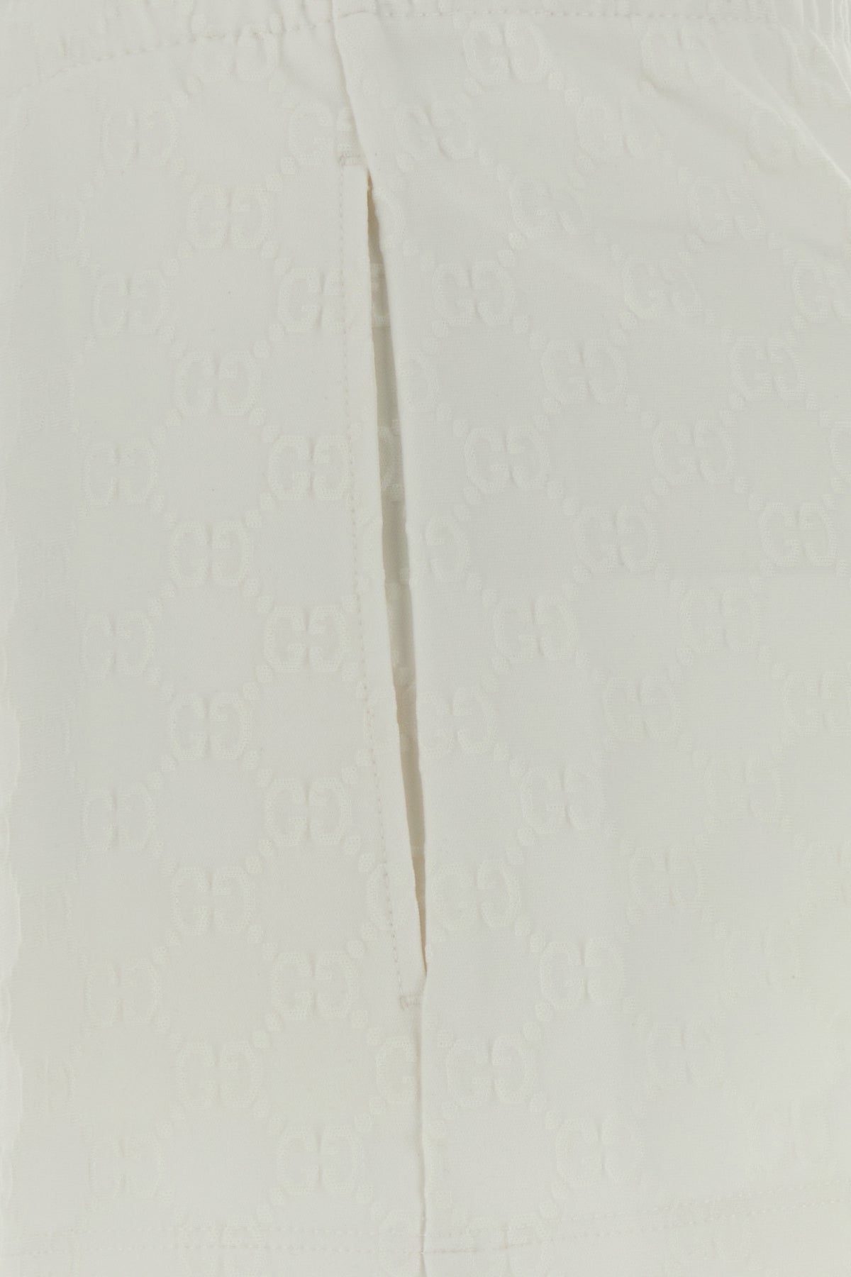 2000019271048_5
