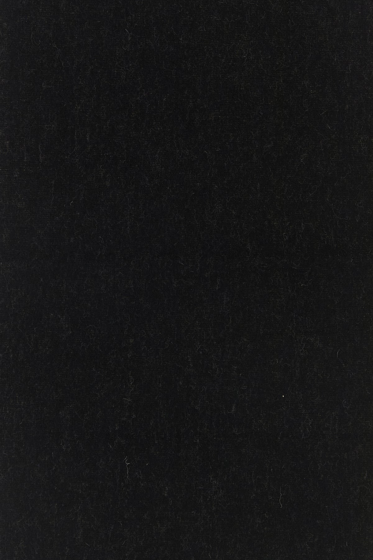 2000019443674_3