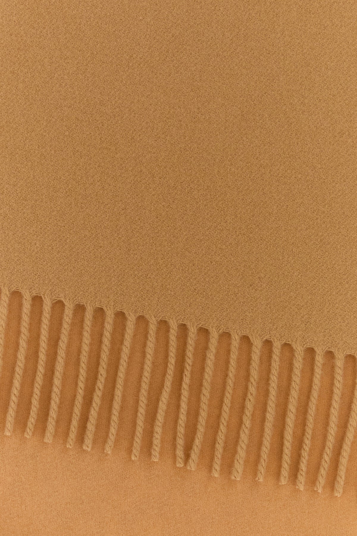 2000019443797_3