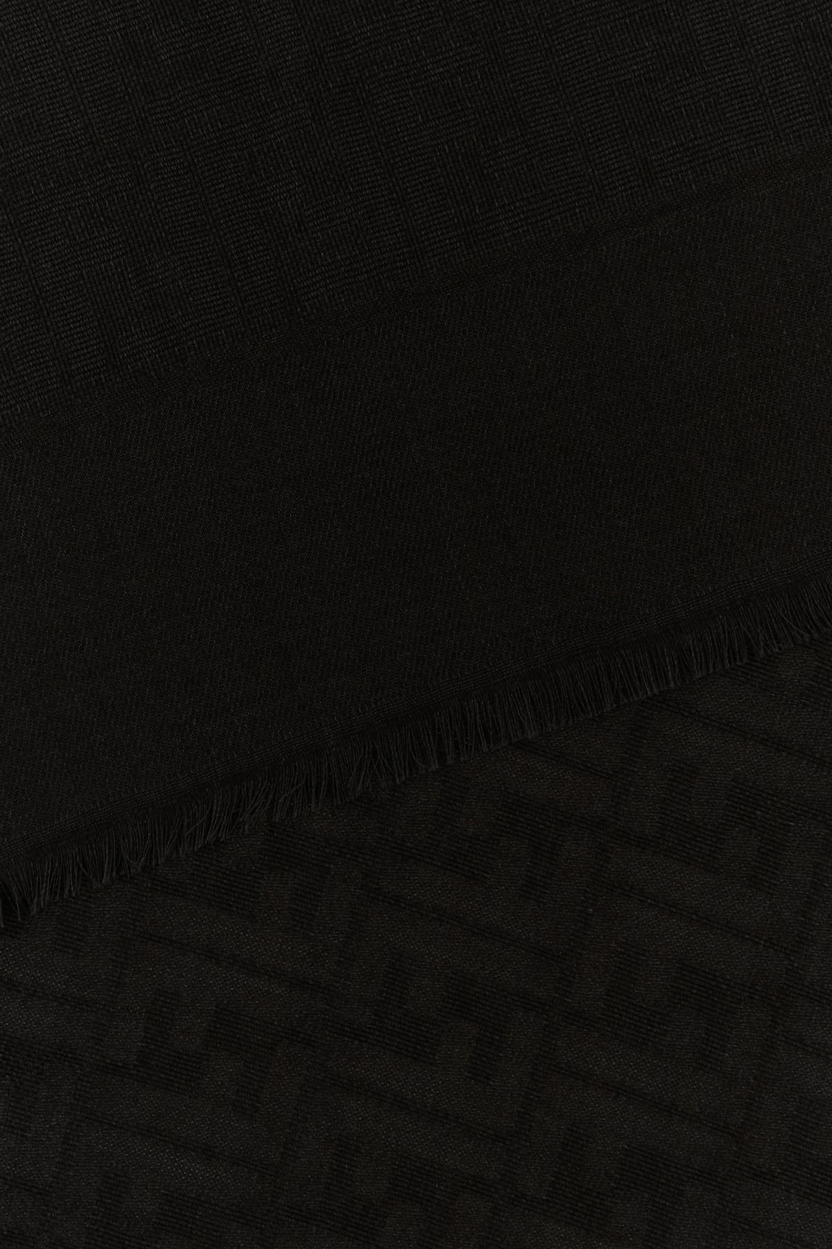2000019460749_3