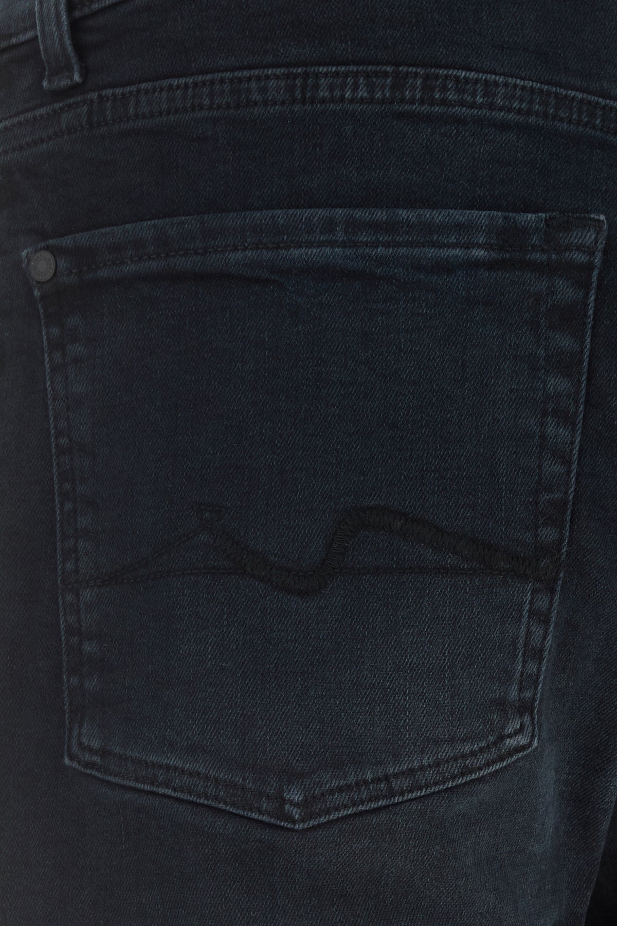 2000019890553_5
