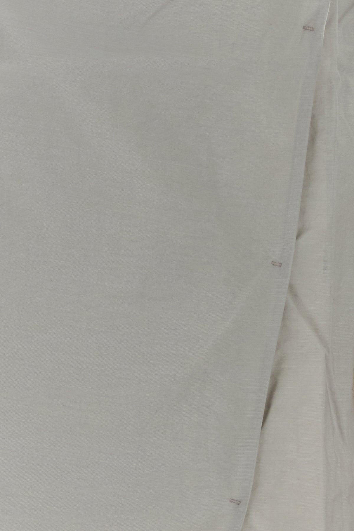 2000020381859_5