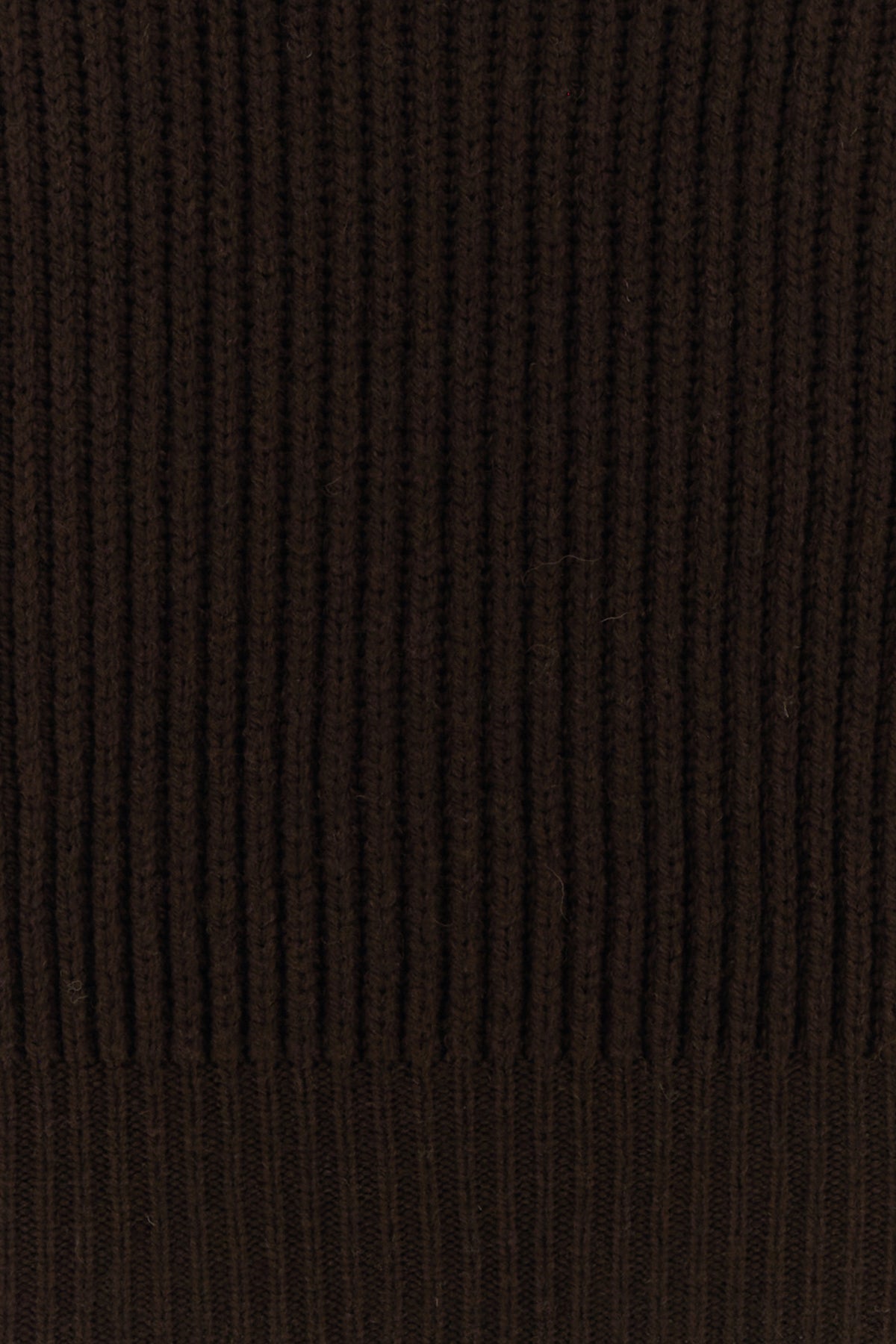 2000020388056_5