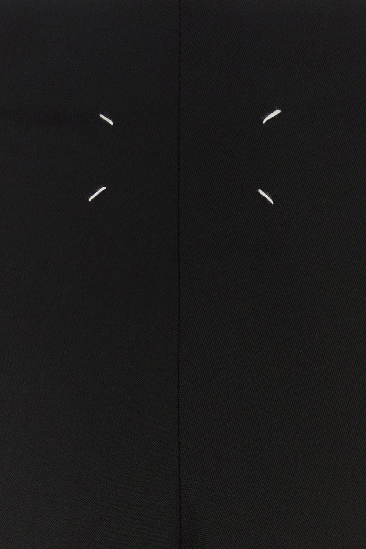 2000020389558_5