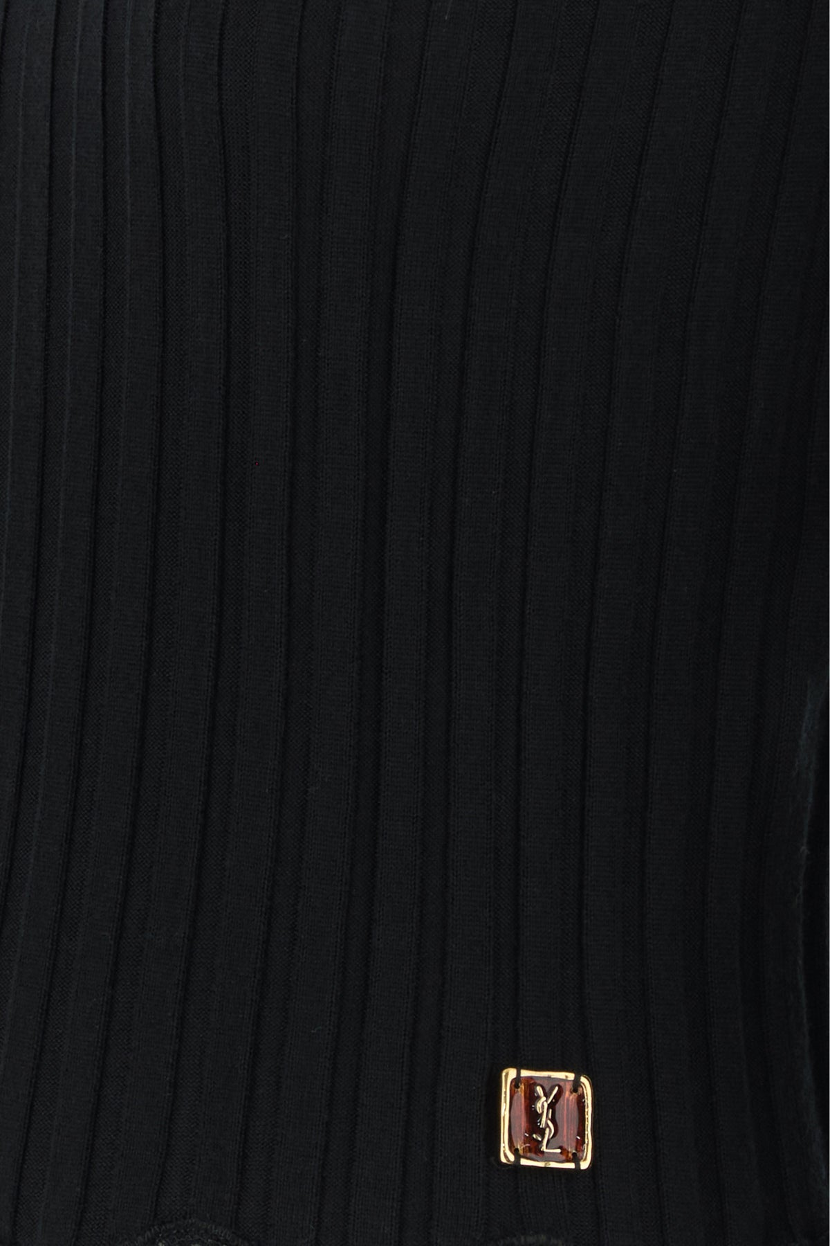 2000020609243_5
