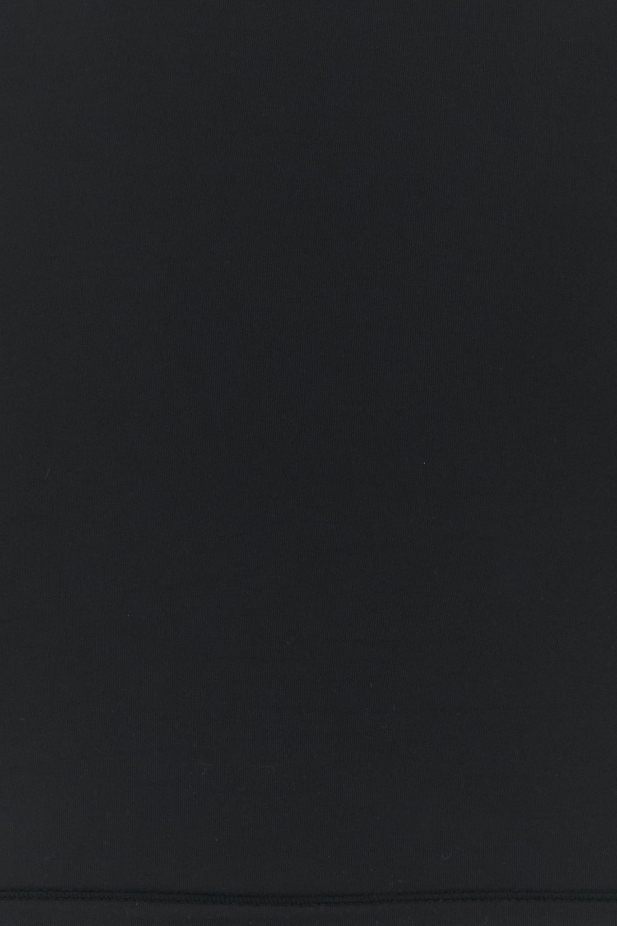 2000020687180_5