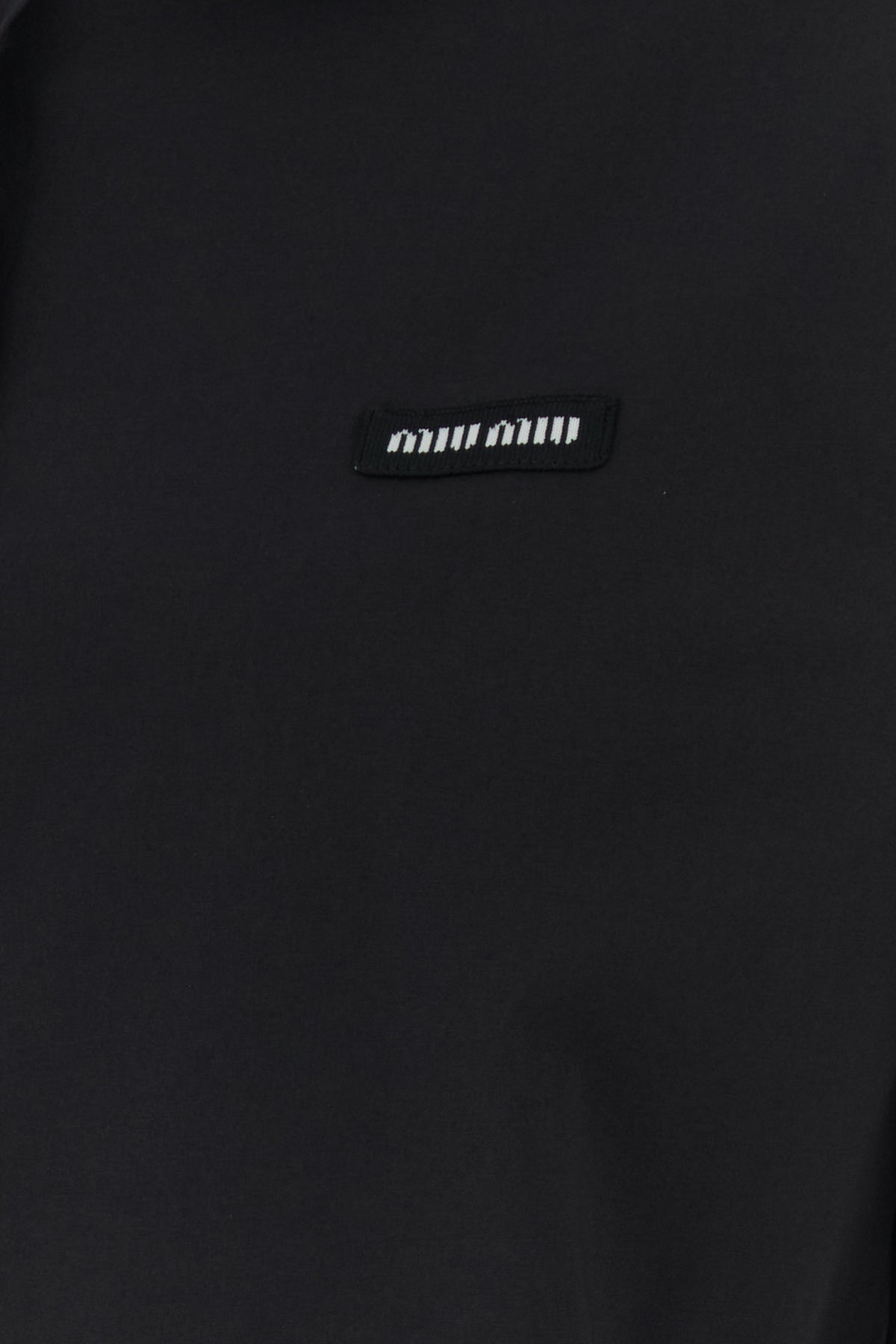 2000020689399_5