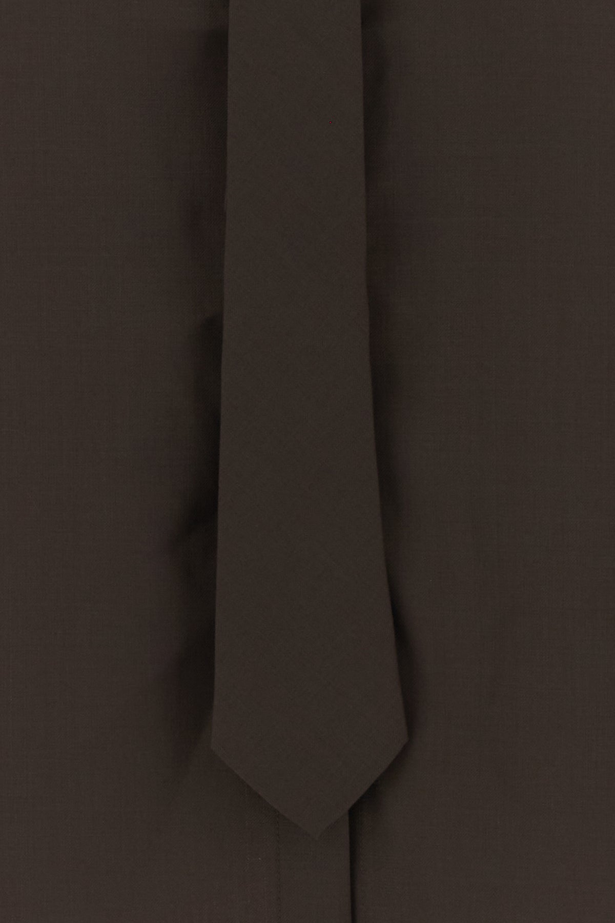 2000020822703_5