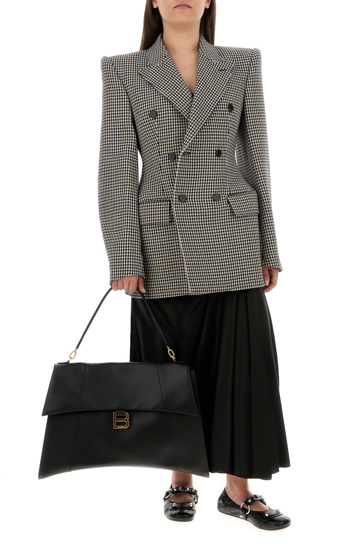 2100002800399-2000015953672-2000015658553-2000015958523